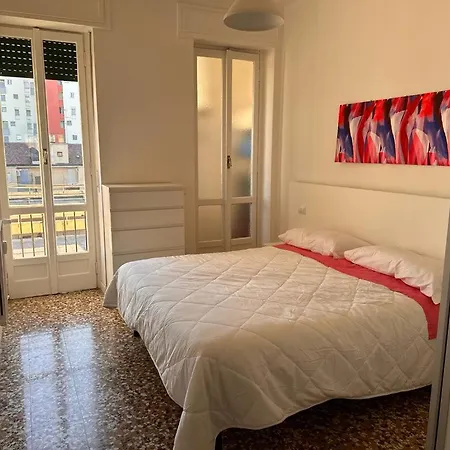 Kibilu - Via Lomellina Mm Argonne - Linate Airport Apartamento